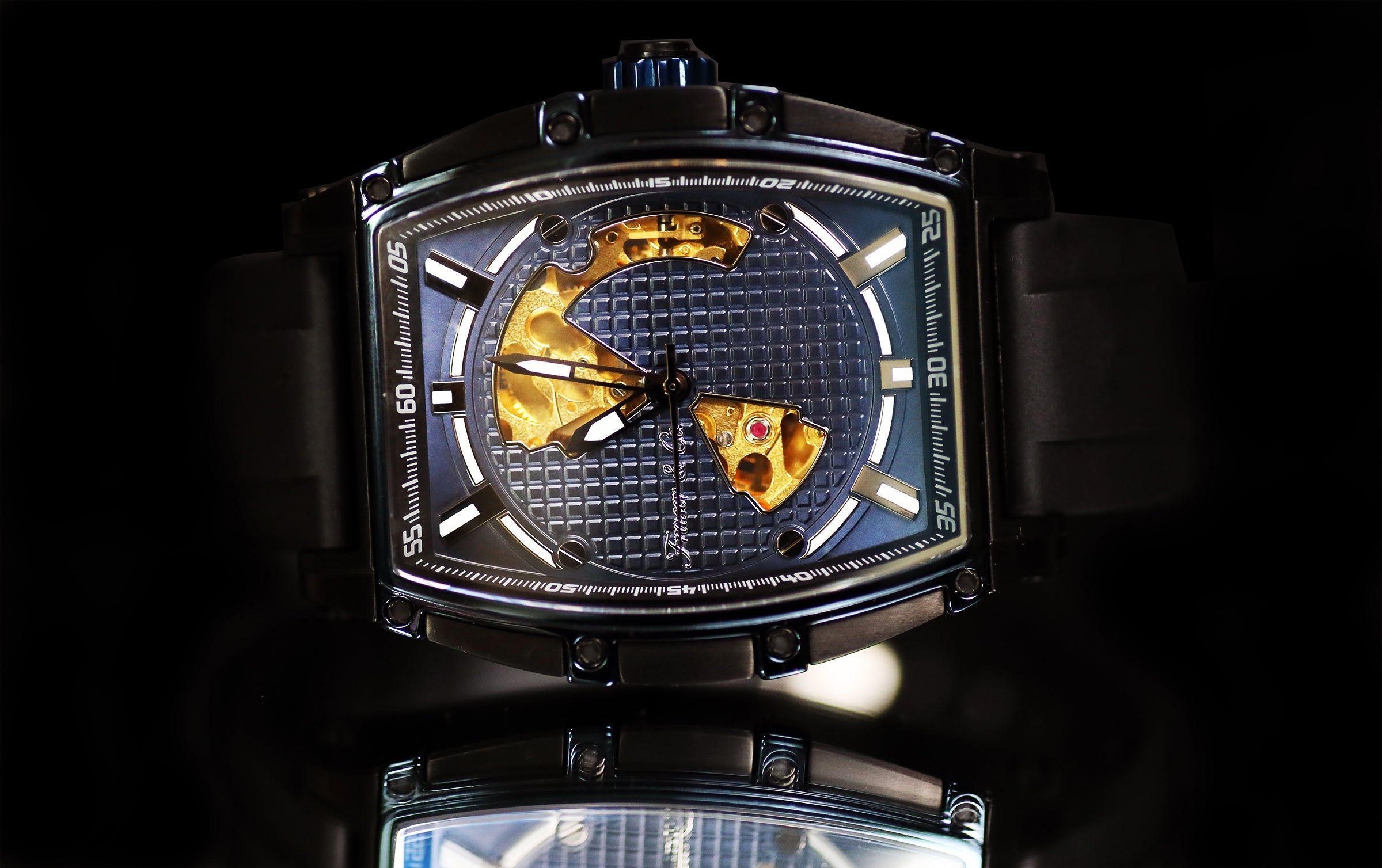 Fraser & Co. - The Luminaire - Limited Release