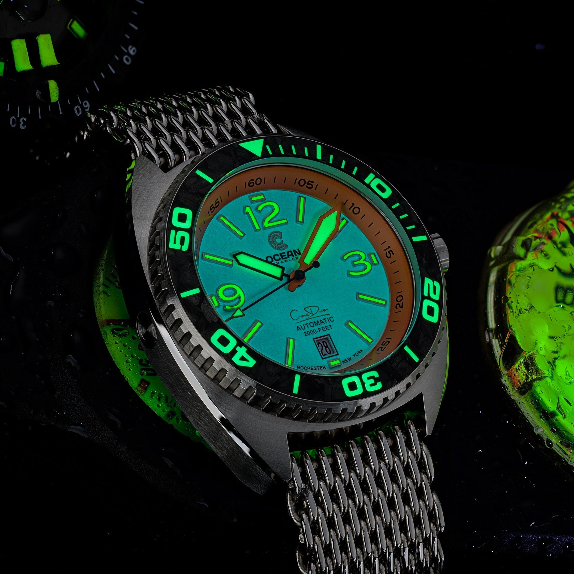 Core Diver - Eclipse Carbon - 2 Straps Included!